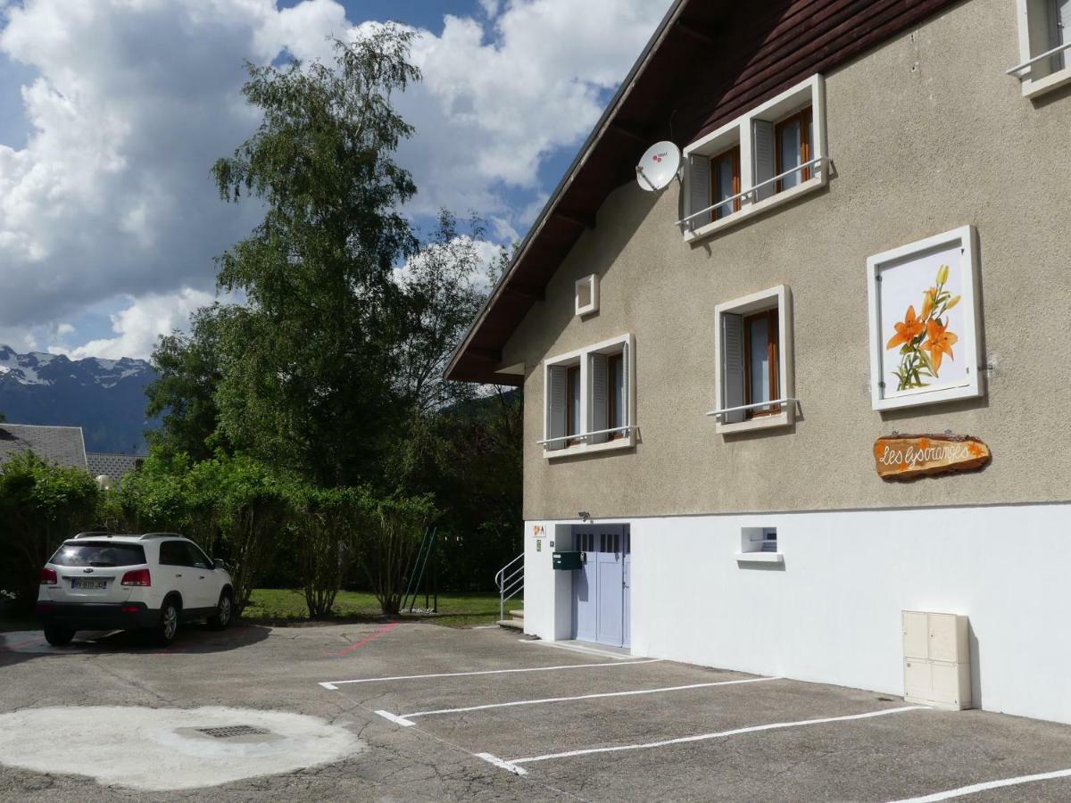 Les Lys Oranges Apartman Le Bourg-dʼOisans Kültér fotó