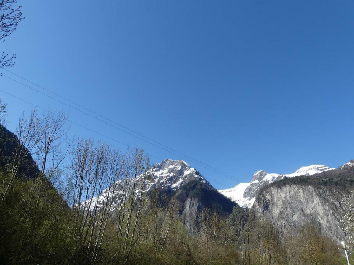 Les Lys Oranges Apartman Le Bourg-dʼOisans Kültér fotó